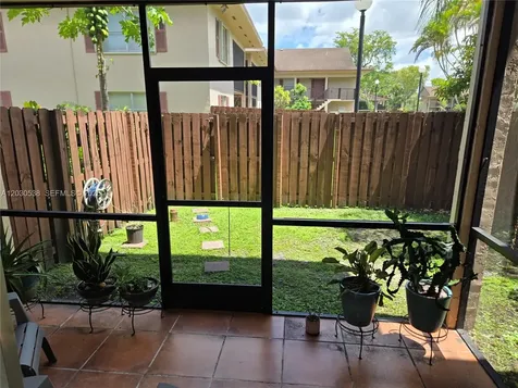 11213 SW 88 Street Miami FL 33176