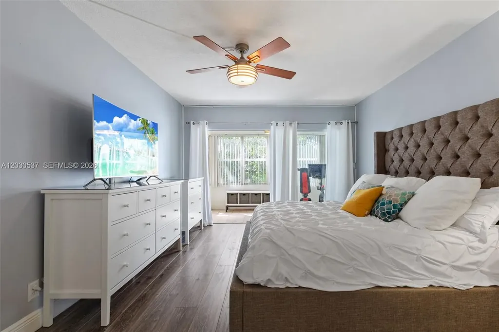 2800 N Palm Aire Drive Pompano Beach FL 33069
