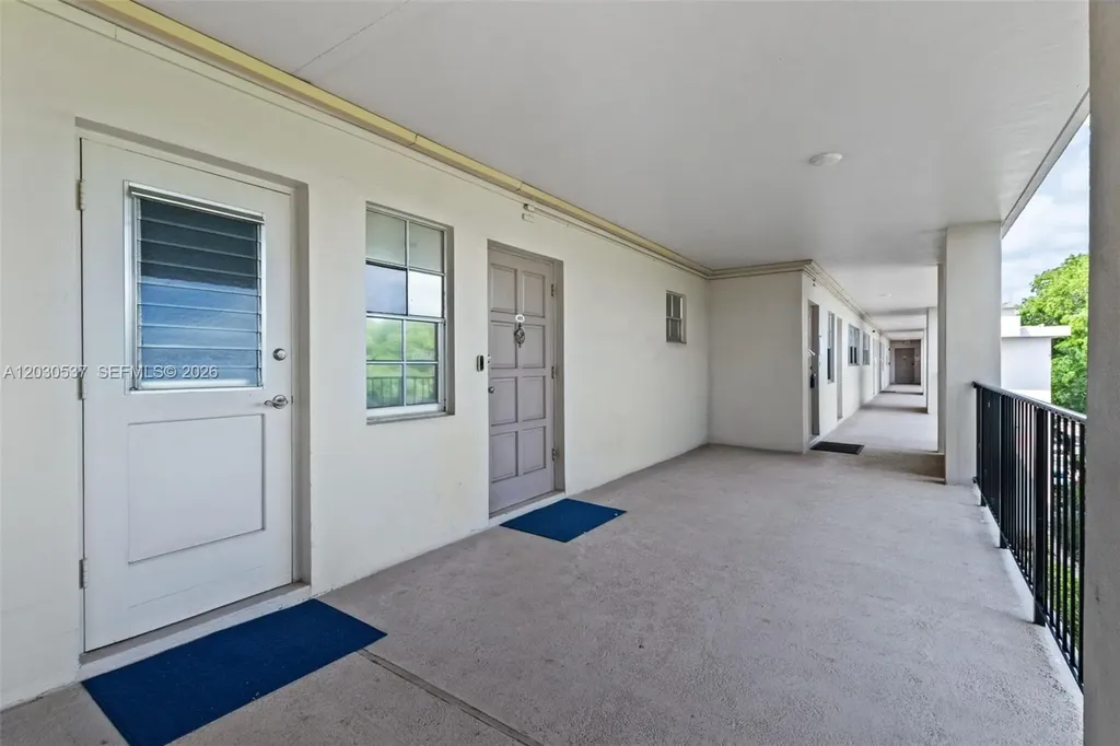 2800 N Palm Aire Drive Pompano Beach FL 33069