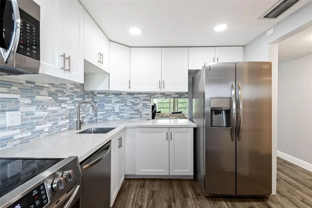2800 N Palm Aire Drive Pompano Beach FL 33069