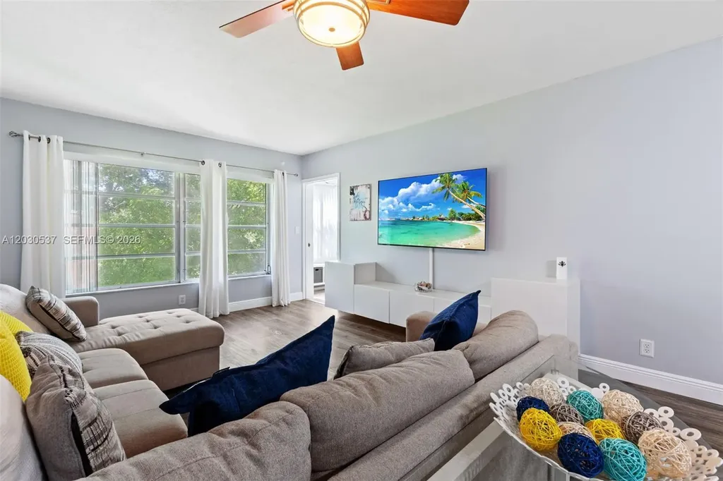 2800 N Palm Aire Drive Pompano Beach FL 33069