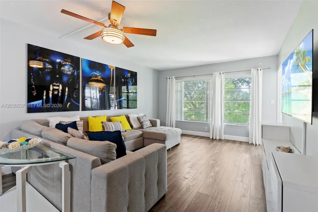 2800 N Palm Aire Drive Pompano Beach FL 33069