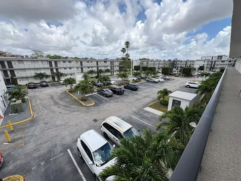 14185 SW 87th Street Miami FL 33183