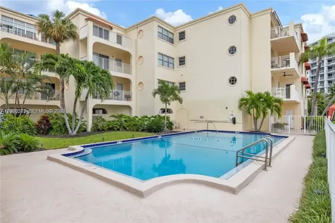 341 N Birch Road Fort Lauderdale FL 33304