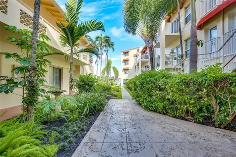 341 N Birch Road Fort Lauderdale FL 33304