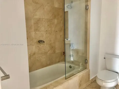 1800 N Bayshore Drive Miami FL 33132
