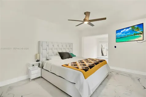6661 SW 127th Path Miami FL 33183