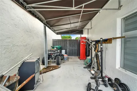 6661 SW 127th Path Miami FL 33183