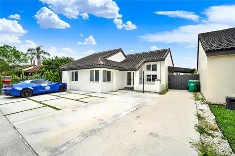 6661 SW 127th Path Miami FL 33183