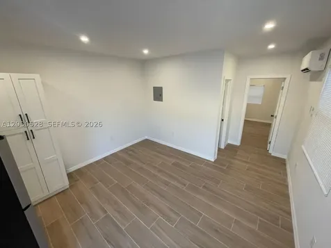 6801 SW 22nd Street Miami FL 33155