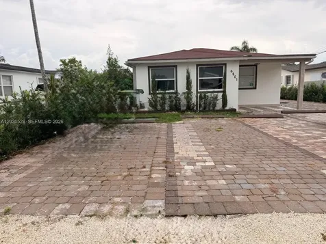 6801 SW 22nd Street Miami FL 33155