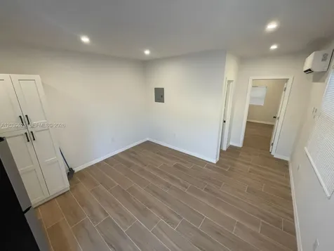 6801 SW 22nd Street Miami FL 33155