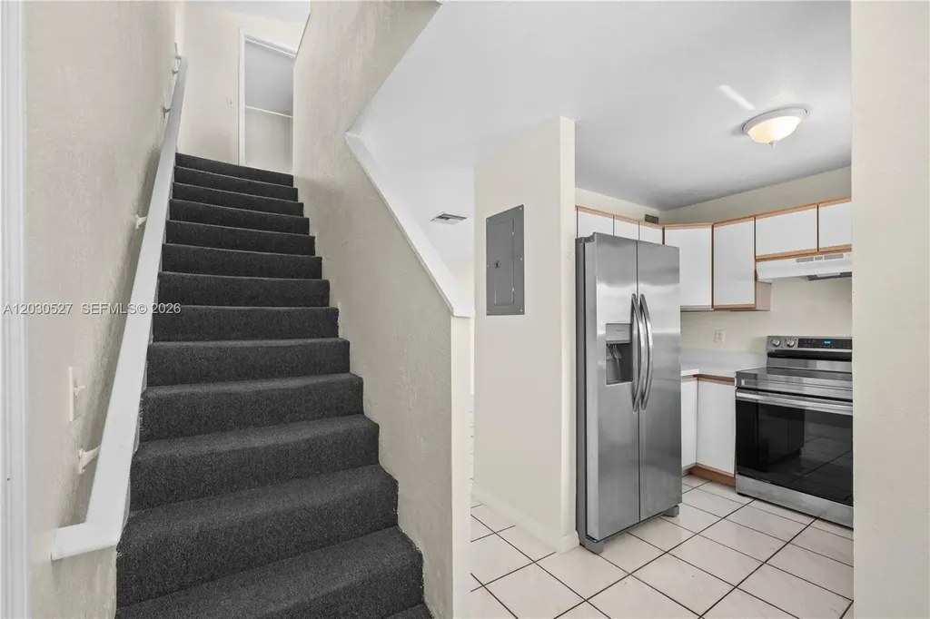 413 SE 22nd Street Fort Lauderdale FL 33316