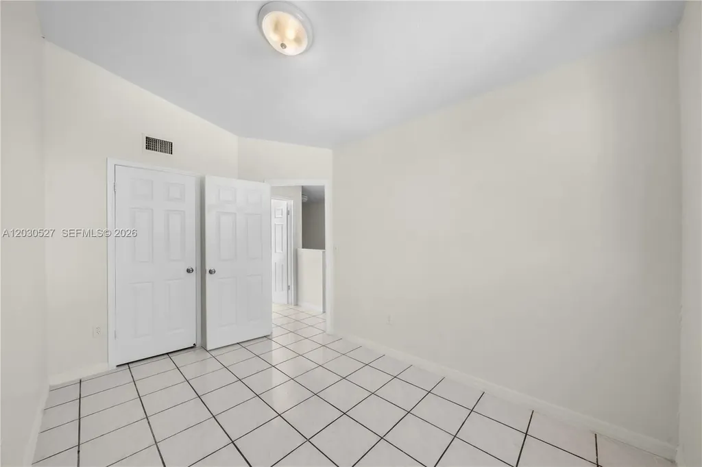 413 SE 22nd Street Fort Lauderdale FL 33316