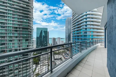 60 SW 13th Street Miami FL 33130