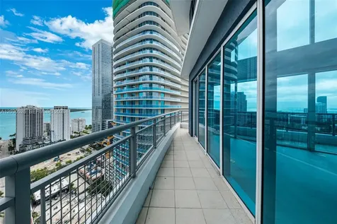 60 SW 13th Street Miami FL 33130