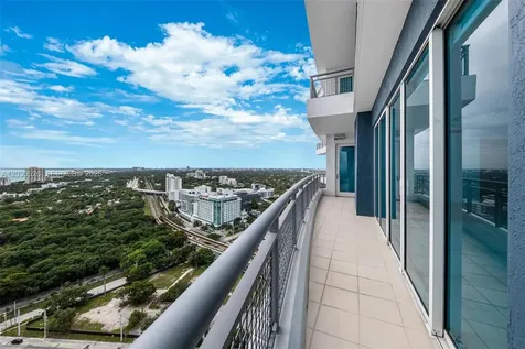 60 SW 13th Street Miami FL 33130