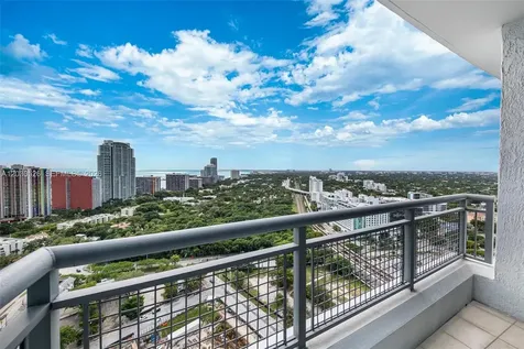 60 SW 13th Street Miami FL 33130