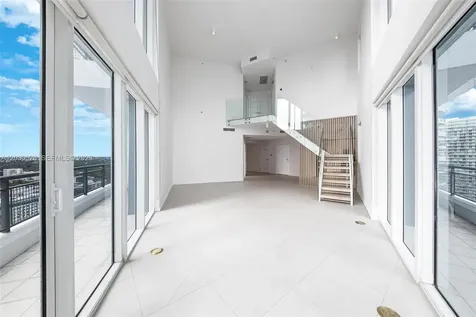 60 SW 13th Street Miami FL 33130