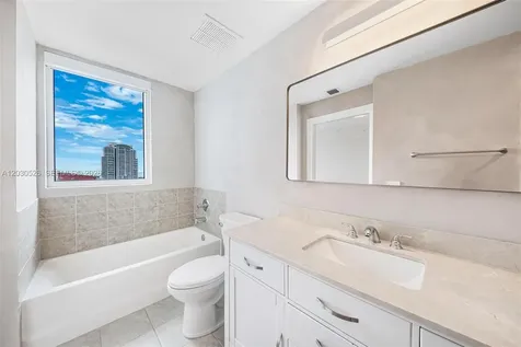 60 SW 13th Street Miami FL 33130