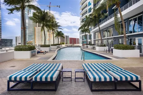 60 SW 13th Street Miami FL 33130