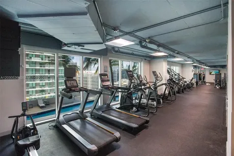 60 SW 13th Street Miami FL 33130