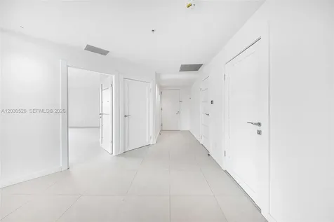 60 SW 13th Street Miami FL 33130