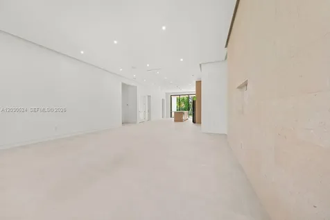 1910 SW 33rd Avenue Miami FL 33145