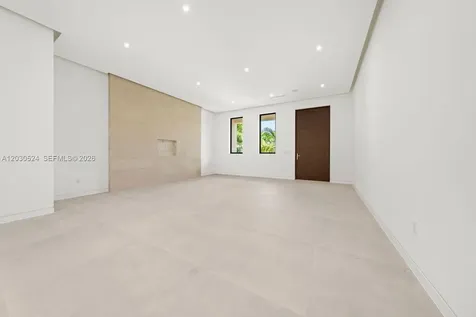 1910 SW 33rd Avenue Miami FL 33145