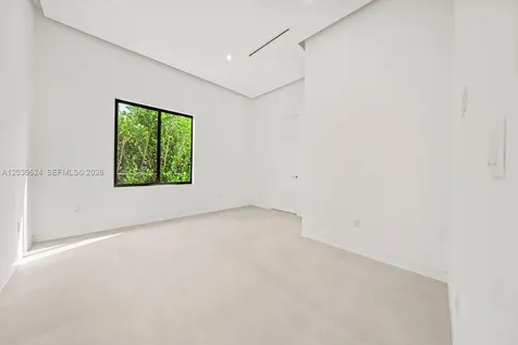 1910 SW 33rd Avenue Miami FL 33145