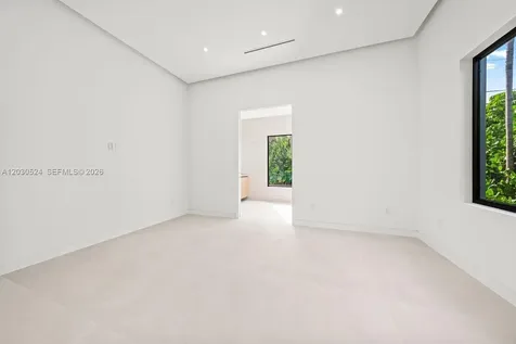 1910 SW 33rd Avenue Miami FL 33145