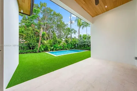 1910 SW 33rd Avenue Miami FL 33145