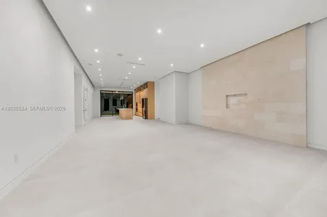 1910 SW 33rd Avenue Miami FL 33145