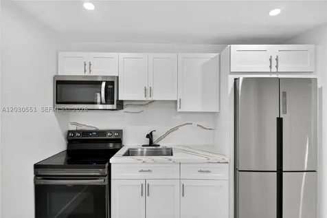 428 NW 97th Street Miami FL 33150