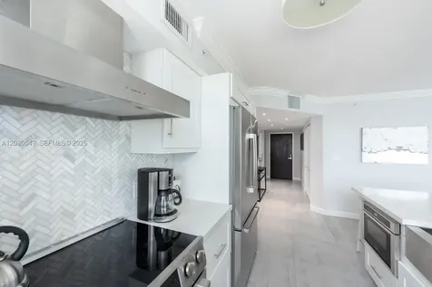 90 Alton Road Miami Beach FL 33139