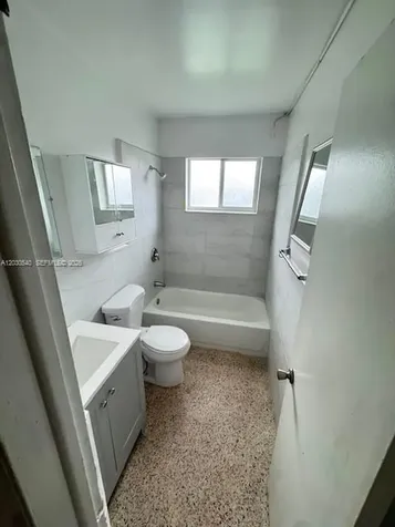 North Miami Beach FL 33160