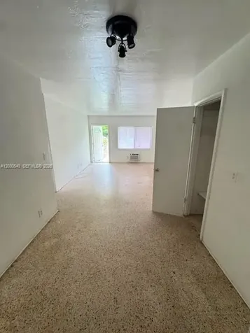 North Miami Beach FL 33160