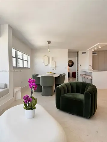 1881 Washington Avenue Miami Beach FL 33139