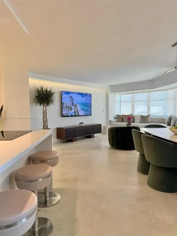 1881 Washington Avenue Miami Beach FL 33139