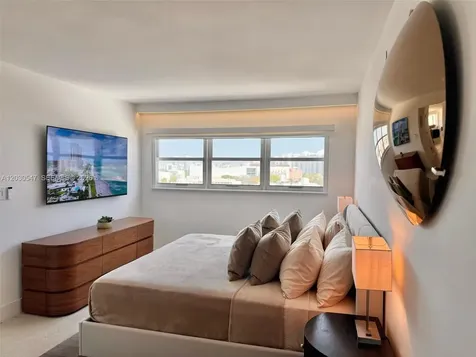 1881 Washington Avenue Miami Beach FL 33139
