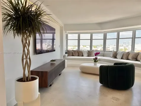 1881 Washington Avenue Miami Beach FL 33139