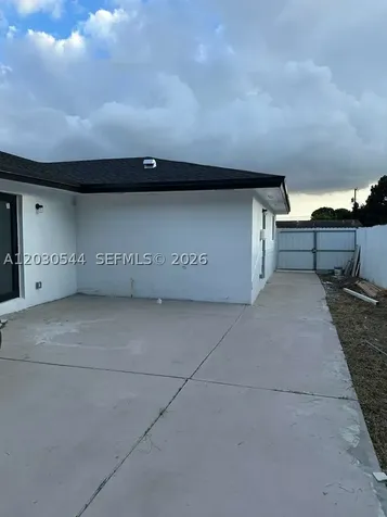 2041 NW 190th Terrace Miami Gardens FL 33056