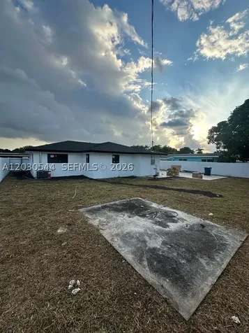 2041 NW 190th Terrace Miami Gardens FL 33056