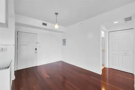 275 NE 18th Street Miami FL 33132