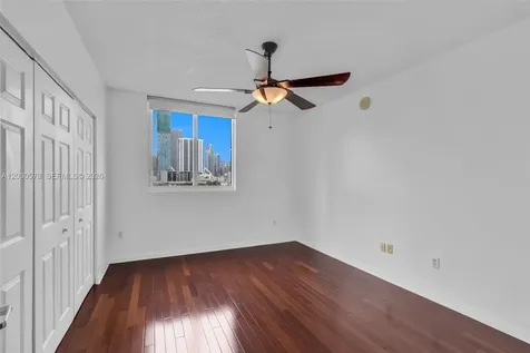 275 NE 18th Street Miami FL 33132