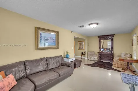 1320 SW 84th Avenue Miami FL 33144
