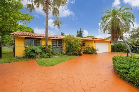 1320 SW 84th Avenue Miami FL 33144