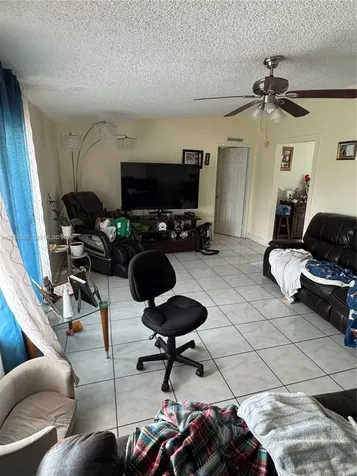 5612 NW 5612 NW 206th Lane Miami Gardens FL 33055
