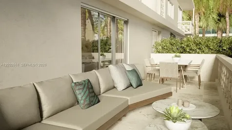 260 Collins Avenue Miami Beach FL 33139
