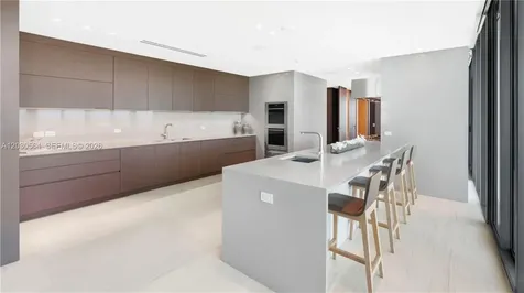 19575 Collins Avenue Sunny Isles Beach FL 33160